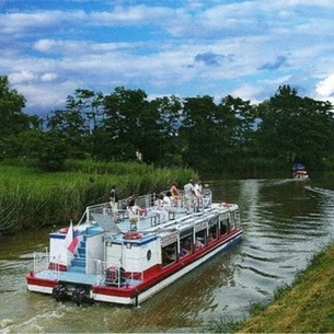 Objevte kouzlo Baťova kanálu